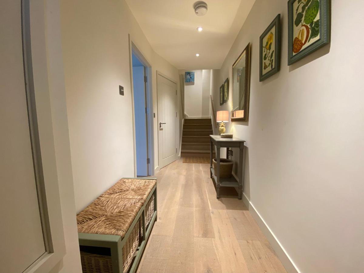 Walcot Yard With Parking, Bath Keys Apartment ภายนอก รูปภาพ
