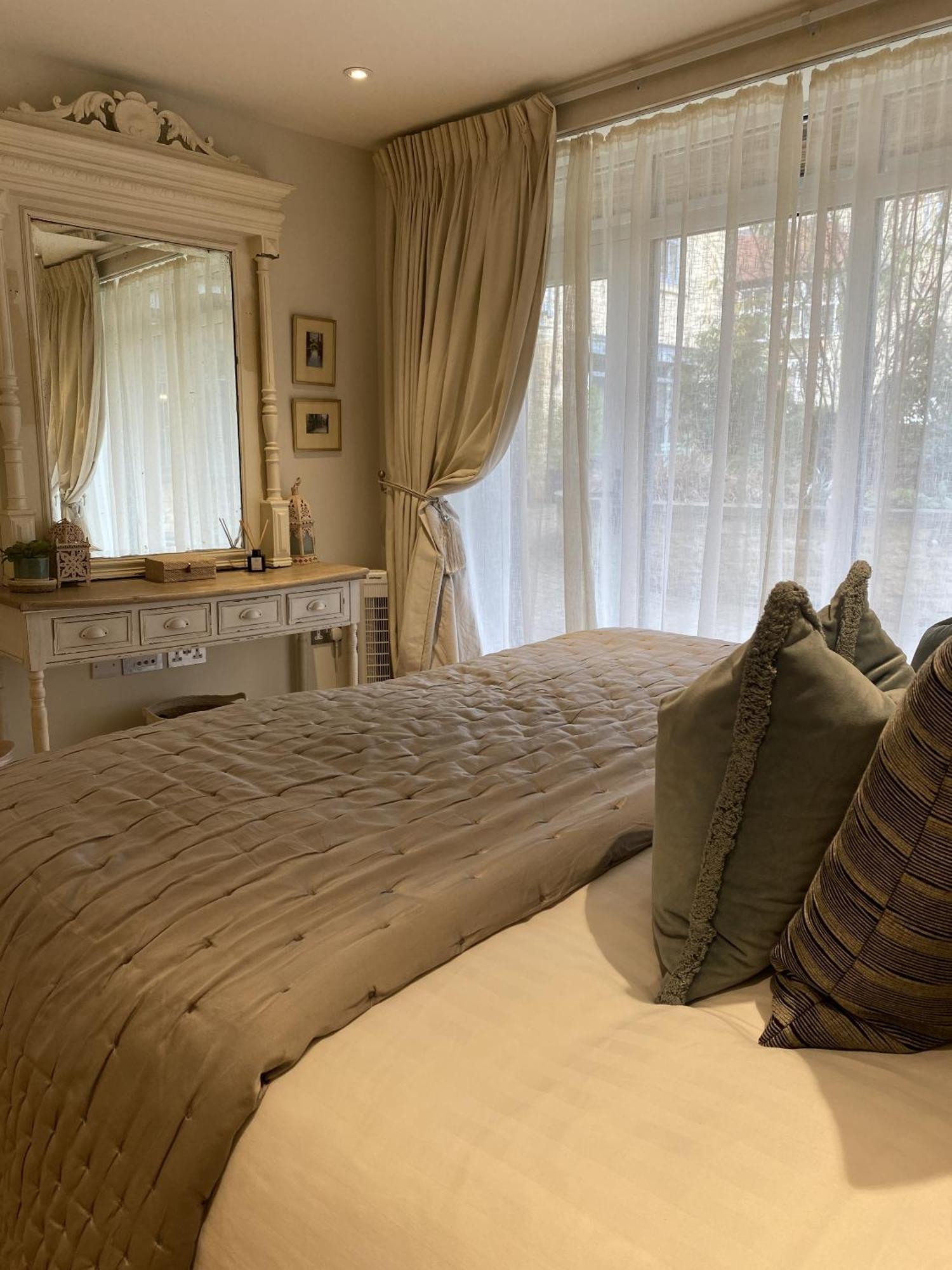 Walcot Yard With Parking, Bath Keys Apartment ภายนอก รูปภาพ