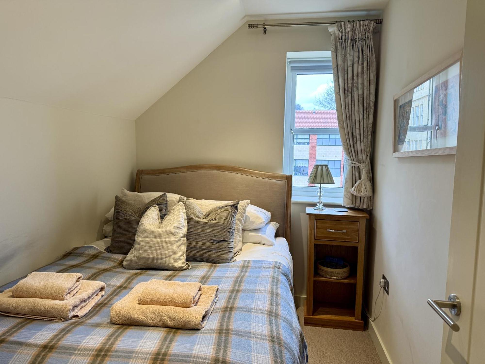 Walcot Yard With Parking, Bath Keys Apartment ภายนอก รูปภาพ